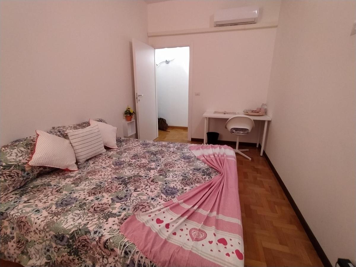 Genesis Rooms Рим Екстериор снимка